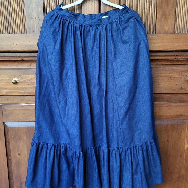 Lacy Prairie Skirt-Waist 26 to 32 main image 0