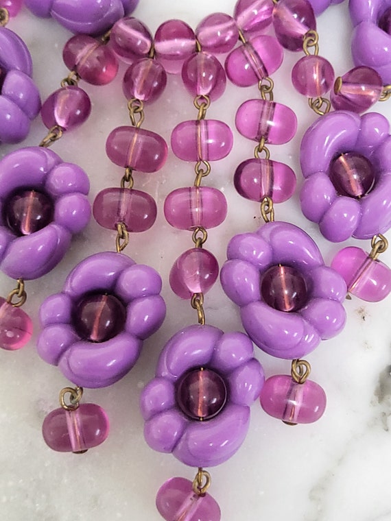 Vintage chunky Purple Flowered Beaded Necklace - image 4