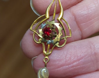 1940s Art Deco Lavalier Pendant Necklace