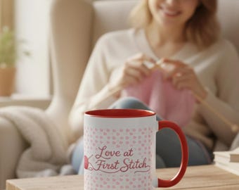 Tasse au crochet Le coup de foudre pour le premier point – Cadeau pour les crocheteurs, jolie tasse à café pour les amateurs de fils