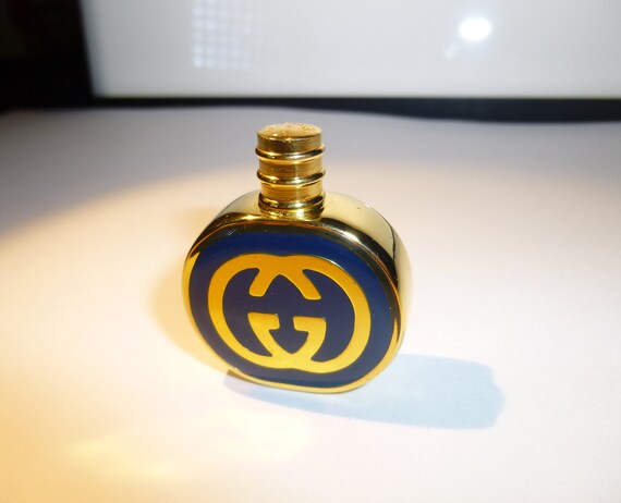 gucci perfume bottle