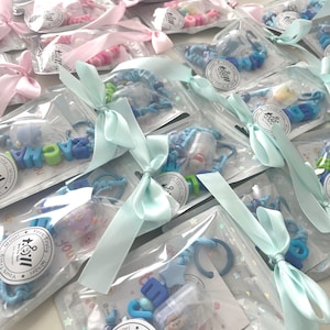 Gadget di compleanno personalizzati / Bomboniere / Etichette per zaini / Etichette per asili nido / Portachiavi con lettere fatte a mano / Portachiavi personalizzato / Portachiavi con alfabeto