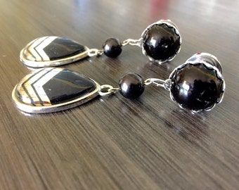 Black Teardrop Dangle Ear Plugs 1g 6g 4g 2g 0g 00g Dangle Plugs Gauged Earrings Acrylic/Wood Tunnels/Steel Screw Back Plug Earrings
