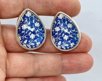 000g 00g Teardrop Plugs 0g 2g 4g Blue Floral Pattern Plugs 9/16” 5/8” 16mm 1/2” 12mm 7/16” 11mm Pretty Flower Ear Gauges Wood/Steel/Acrylic