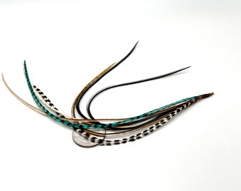 ヘアフェザーエクステンション ブラック、ブラウン、ナチュラル、ターコイズ グリズリーミックス ミディアムロングフェザーヘアエクステンション 1束に7本のフェザー