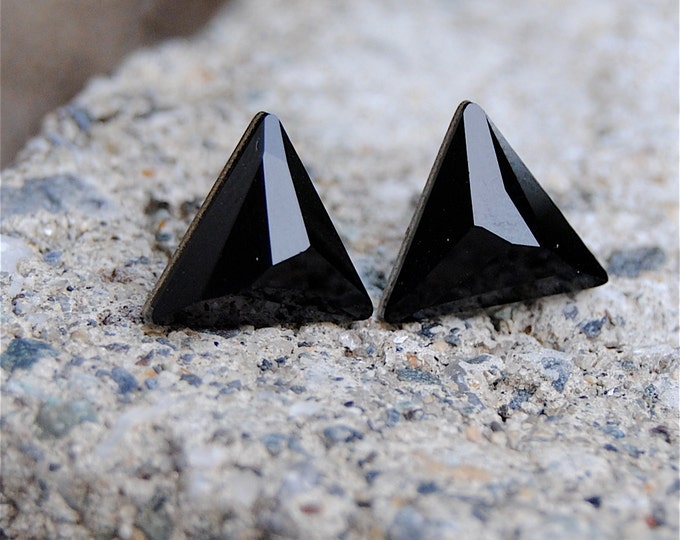 Swarovski triangle stud earrings Clearance