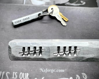 Aluminium 10th Year Tally Marks Wedding Anniversary Keychain Gift Idea for Wife or Husband - 10 Years Wedding Themes Handmade, Him or Her