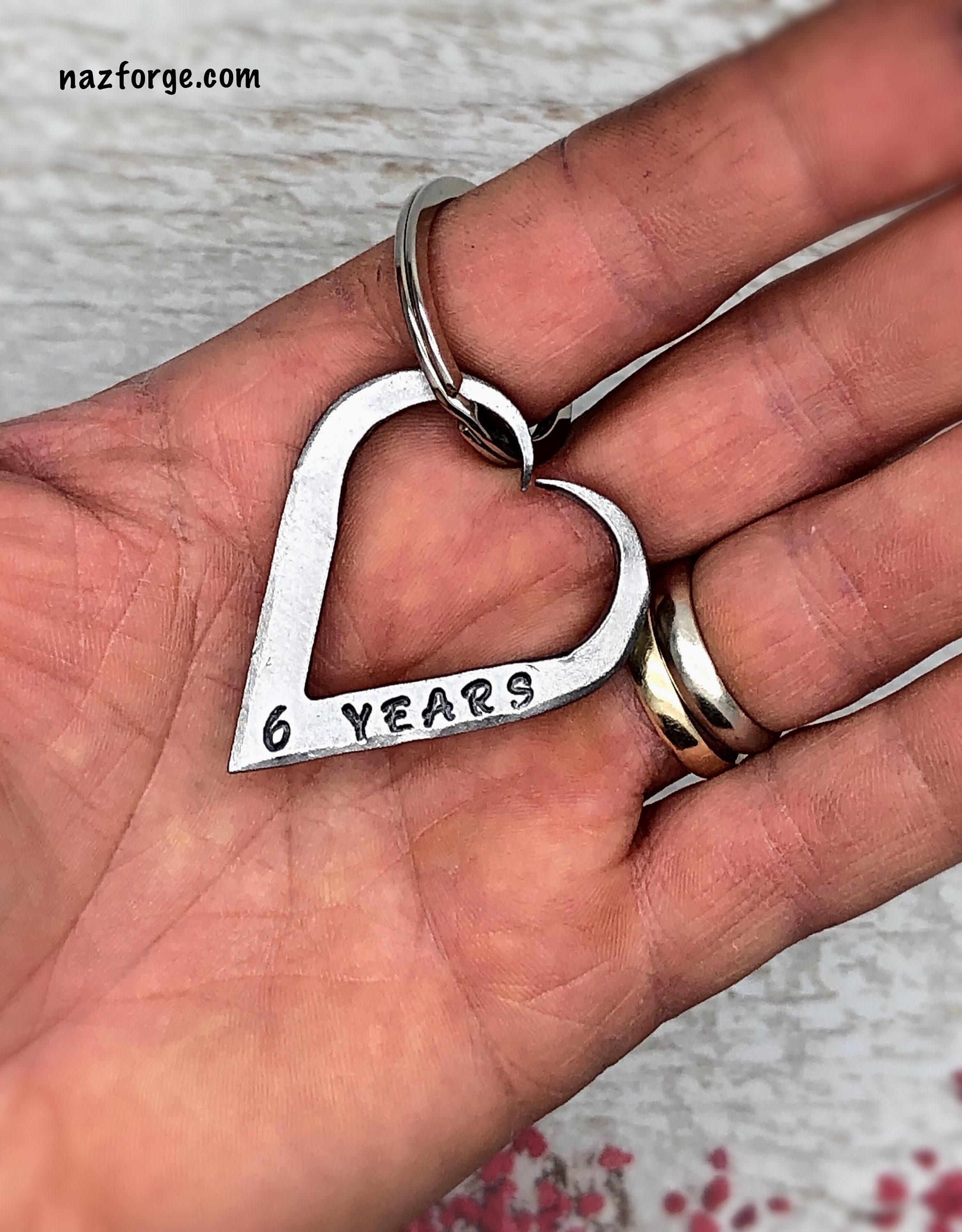 6th Wedding Anniversary Iron Keychain Gift Idea for Wife or Husband