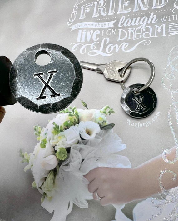 10 Years Wedding Anniversary Gift Idea - Roman Numeral X - Keychain for Husband or Wife