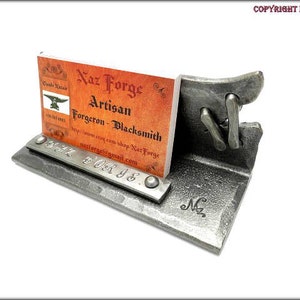 Porte-cartes de visite personnalisé forgé à la main et signé par le forgeron Naz - Métal unique cousu par un forgeron - Présentoir pour cartes de visite