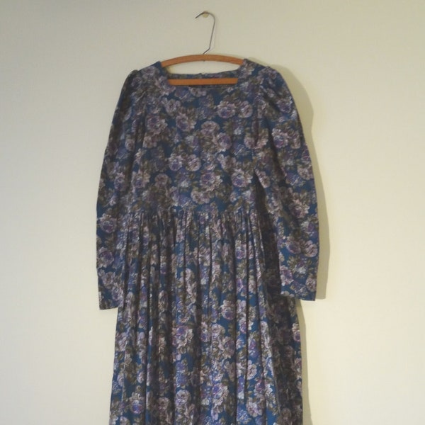 Vintage Laura Ashley Dress Floral Pattern Corduroy Puffed Sleeves British Designer Size 14 Fashion Clothes