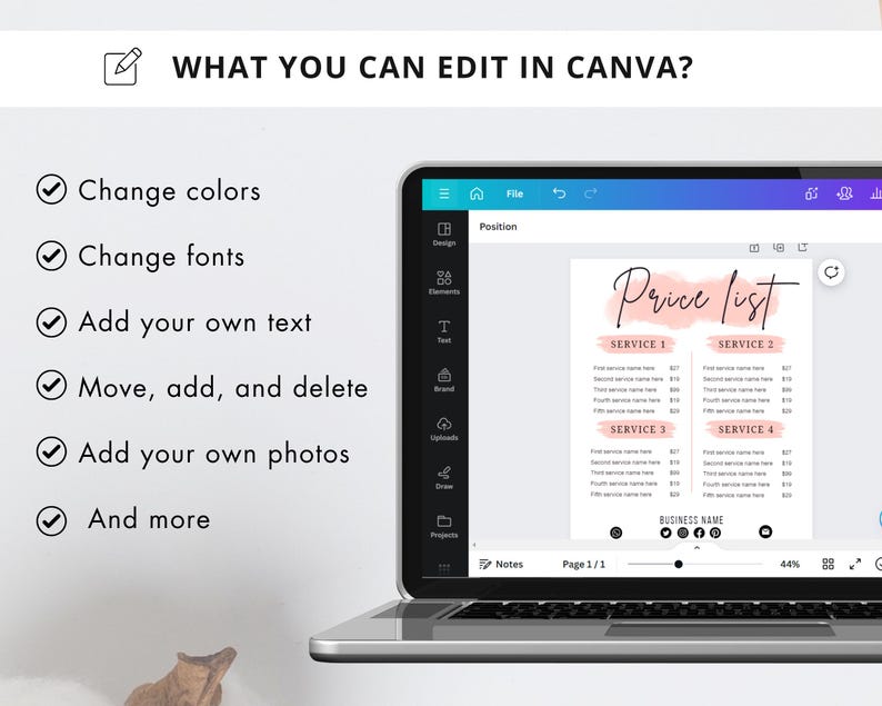 Op de afbeelding: Een laptop met een 'Prijslijst'-sjabloon in Canva. Het scherm toont opties om kleuren, lettertypen te wijzigen, tekst en foto's toe te voegen en meer. De sjabloon bevat service-secties en een bedrijfsnaam.
