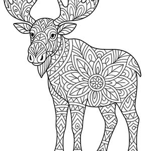 K&ouml;nnte beinhalten: Schwarz-wei&szlig;e Illustration eines Elchs mit detaillierten geometrischen Mustern. Das Tier ist mit aufwendigen Designs gef&uuml;llt, die ein florales Muster auf dem R&uuml;cken bilden und die Geweih verzieren.