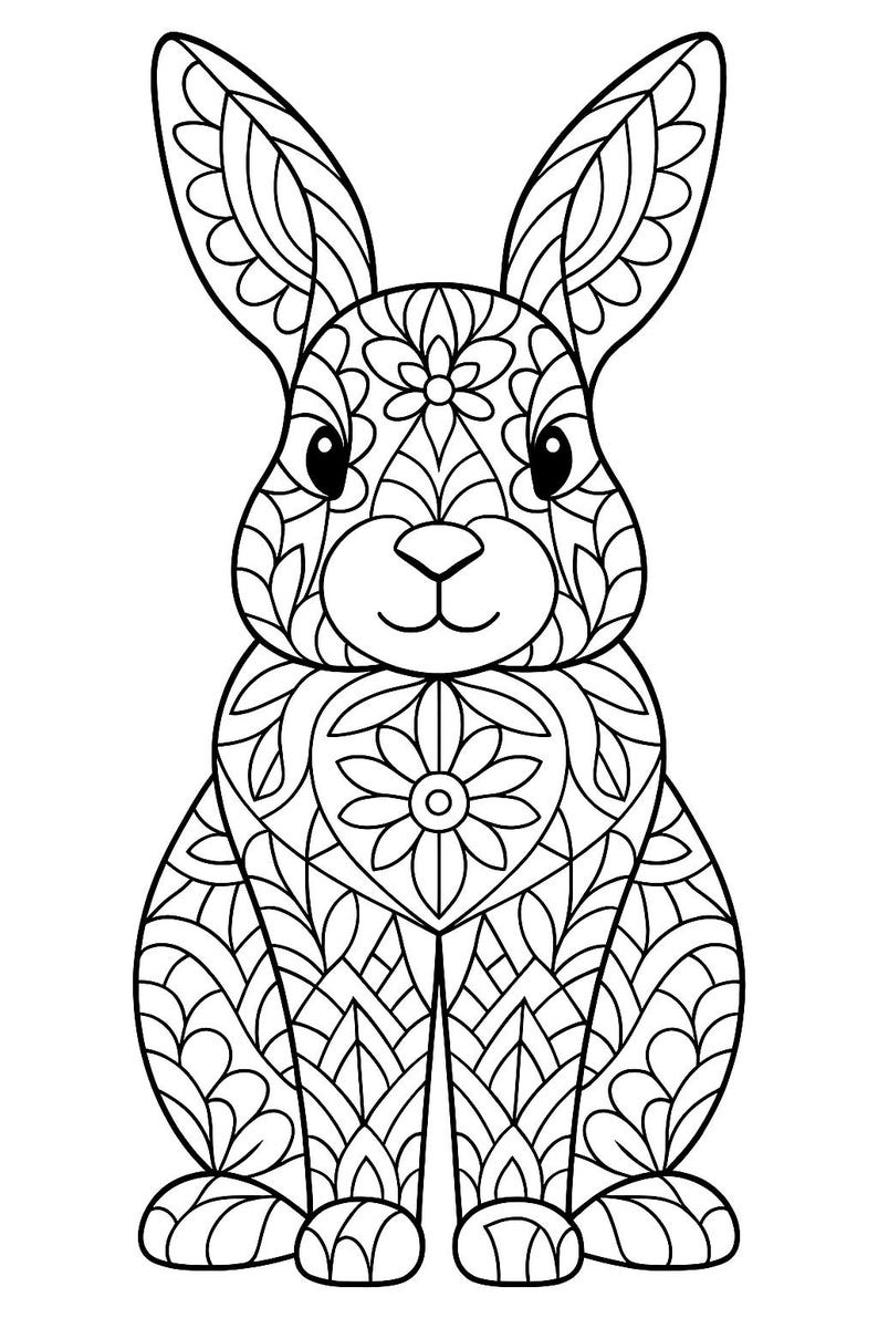 K&ouml;nnte beinhalten: Schwarz-Wei&szlig;-Illustration eines Kaninchens mit komplizierten Blumen- und Blattmustern. Das Kaninchen sitzt aufrecht, mit gro&szlig;en Ohren und einem detaillierten Design, das seinen K&ouml;rper bedeckt, ideal zum Ausmalen.