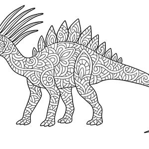 Pu&ograve; includere: Illustrazione in bianco e nero di un dinosauro con motivi intricati. Il dinosauro presenta una cresta appuntita, placche dorsali e una lunga coda. Adatto per la colorazione o come elemento decorativo.