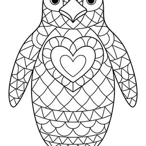K&ouml;nnte beinhalten: Schwarz-wei&szlig;e Strichzeichnung eines Pinguins mit einem Herz auf der Brust. Der Pinguin ist mit geometrischen Mustern verziert und hat ein herzf&ouml;rmiges Design in der Mitte seiner Brust. Der Pinguin steht aufrecht.