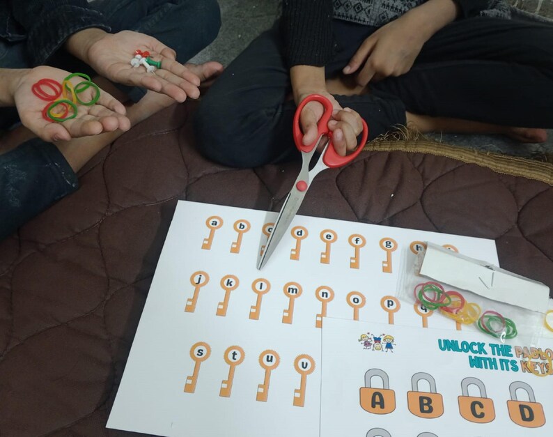 Letter Matching Game: English Alphabet Locks (printable PDF) - Etsy Canada