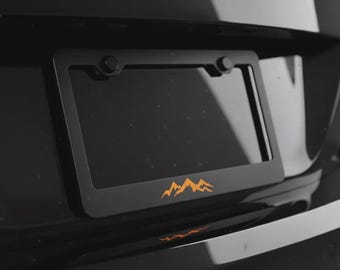 Pomarańczowa rama tablicy rejestracyjnej ze stali nierdzewnej Mountain BLACK, pasuje do SUV-ów, 4x4, terenowych