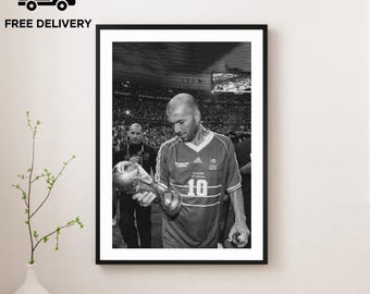 Zinedine Zidane Print, Football Motivational Poster, Fine Art Photography Wall Art, Sports Fan Gift, Football Soccer Black and White Print