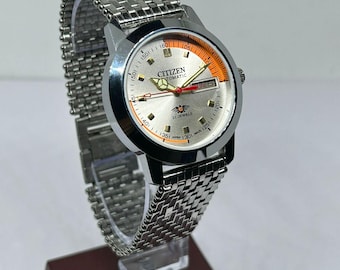 Refurbished Automatic Vintage White Dial Citizen Men's Wrist Watch Call 8200 .