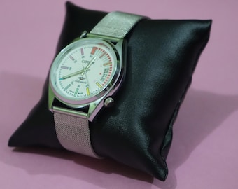 Refurbished Vintage Citizen Automatic Watch; Silver Dial Stainless steel Band.