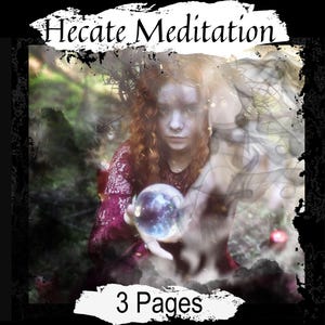 Może przedstawiać: Artystyczny obraz z tekstem "Hecate Meditation" i "3 Pages". Przedstawia osobę z rudymi włosami trzymającą kryształową kulę. Tło jest rozmyte, tworząc mistyczną atmosferę.