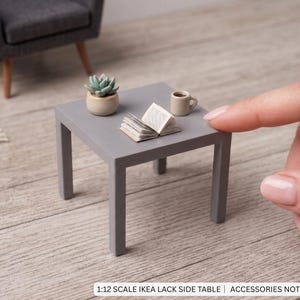 Mesa Lateral Miniatura IKEA LACK Escala 1:12 | Peça Decorativa Moderna para Casa de Bonecas