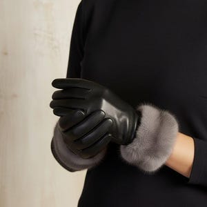Handmade Sheep Leather Gloves: Faux Fur Cuffs, Luxury Winter Gloves