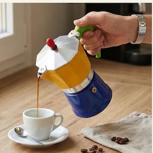 Italian Aluminium Moka Pot – Stovetop Espresso Maker, 3 Cup, Yellow & Blue, Induction Compatible