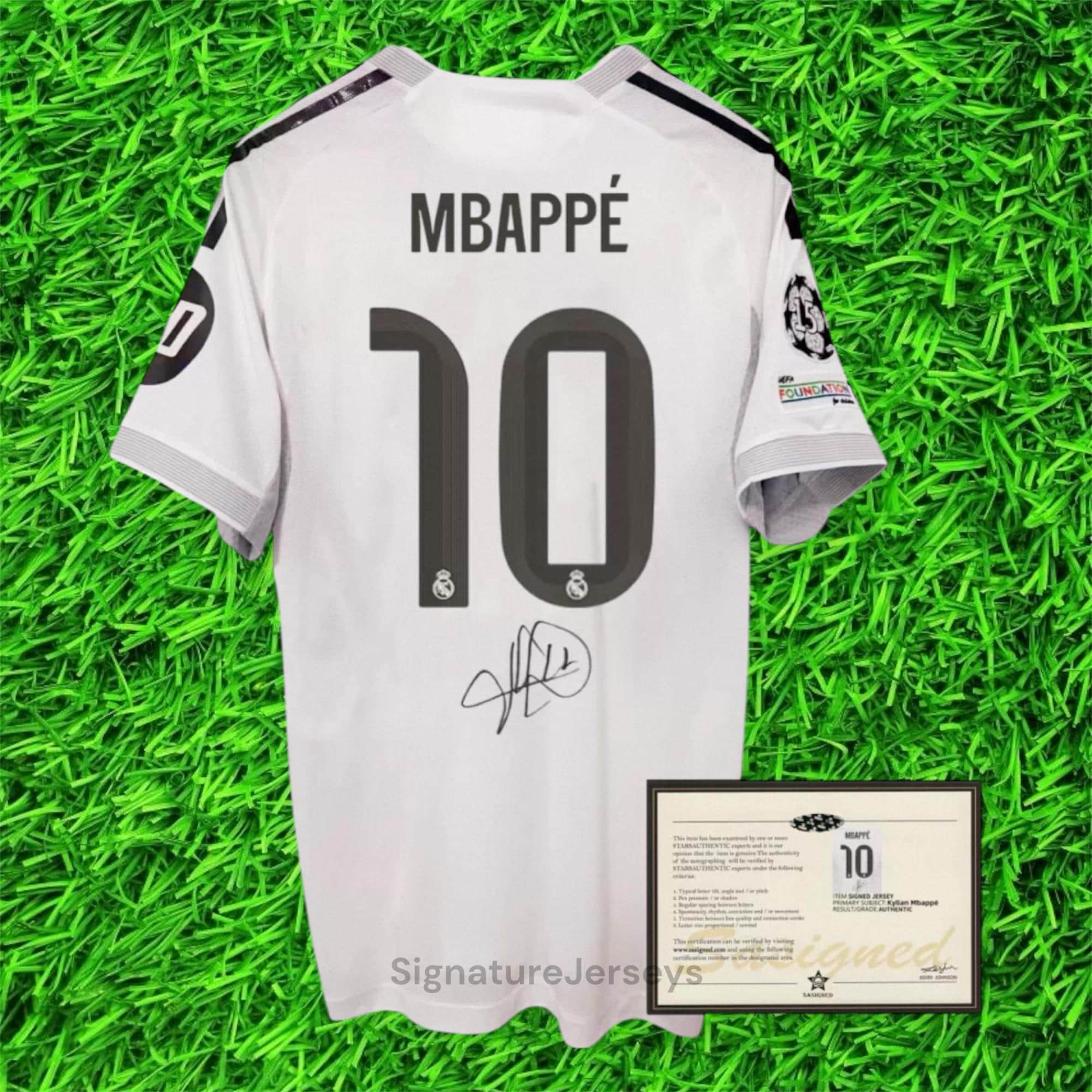 レアル・マドリード サイン入りシャツ レアル・マドリード サイン入りシャツ