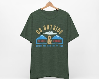 Camiseta de viajero aventurero: Camiseta unisex con gráficos para explorar al aire libre