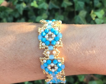 Bracelet Swarovski , bracelet beaded ,crystal bracelet ,golden seed beaded bracelet, bracelet boho, bracelet antique, turquoise cuff, ooak