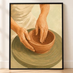 Puede incluir: Una impresión artística enmarcada que representa un par de manos dando forma a un cuenco de arcilla color terracota sobre un torno de alfarero verde circular. La ilustración presenta tonos suaves y cálidos y un fondo claro, capturando la alfarería.