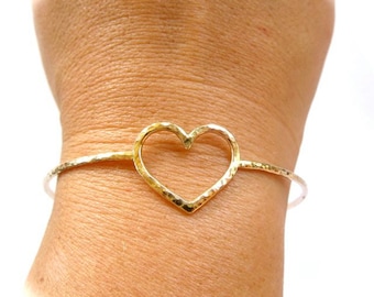 Gold Heart Bangle, Hammered Bracelet, Love, Anniversary Gift For Her, Bridesmaid Gifts, Bridal Jewelry, Wedding Accessory, Handmade Hawaii