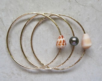 Gold Bangles, Bangle Set of 3, Tahitian Pearl, Hawaiian Shells, Hammered Bracelets, Hawaii Beach Jewelry, Surfer Girl Gift, Beach Creations