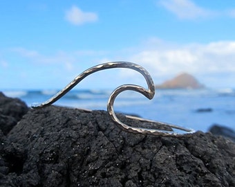 Hammered Sterling Silver Wave Bangle: Handmade Beach Jewelry