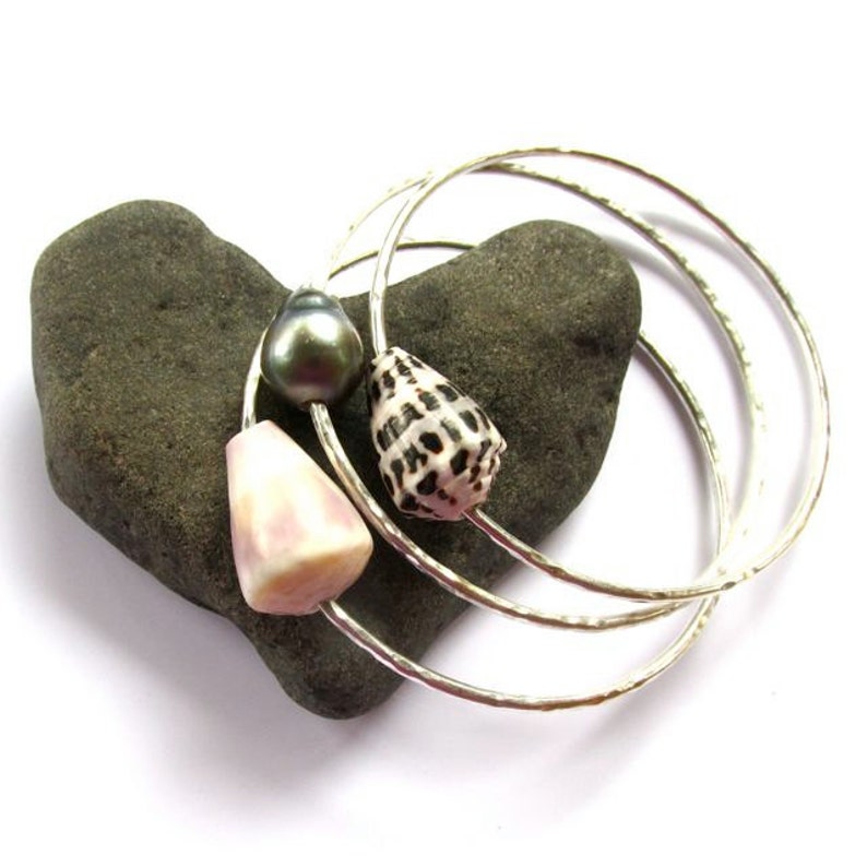 Sterling Silver Bangles 1 Tahitian Pearl 2 Hawaiian Shells Etsy