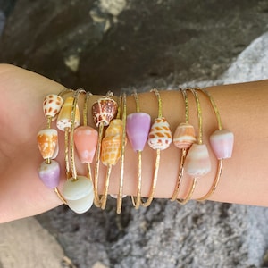 Gold Shell Bangle, Hawaii Beach Jewelry, Stacking Bangles, Hawaiian Shell Bracelet, Surfer Girl Gift, Handmade Maui, Shell Jewelry, Shells