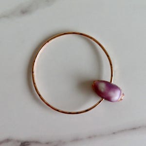 Purple Cowrie Shell Gold Bangle, Hawaii Beach Jewelry, Stacking Bangles, Hawaiian Shells, Surfer Girl Gift, Handmade Maui, Hammered Bracelet