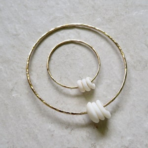 Mother Daughter Matching Shell Bangles, Gold Bangles, Handmade Hawaii Beach Jewelry, Hawaiian Shells, Gifts For Her, Baby Shower