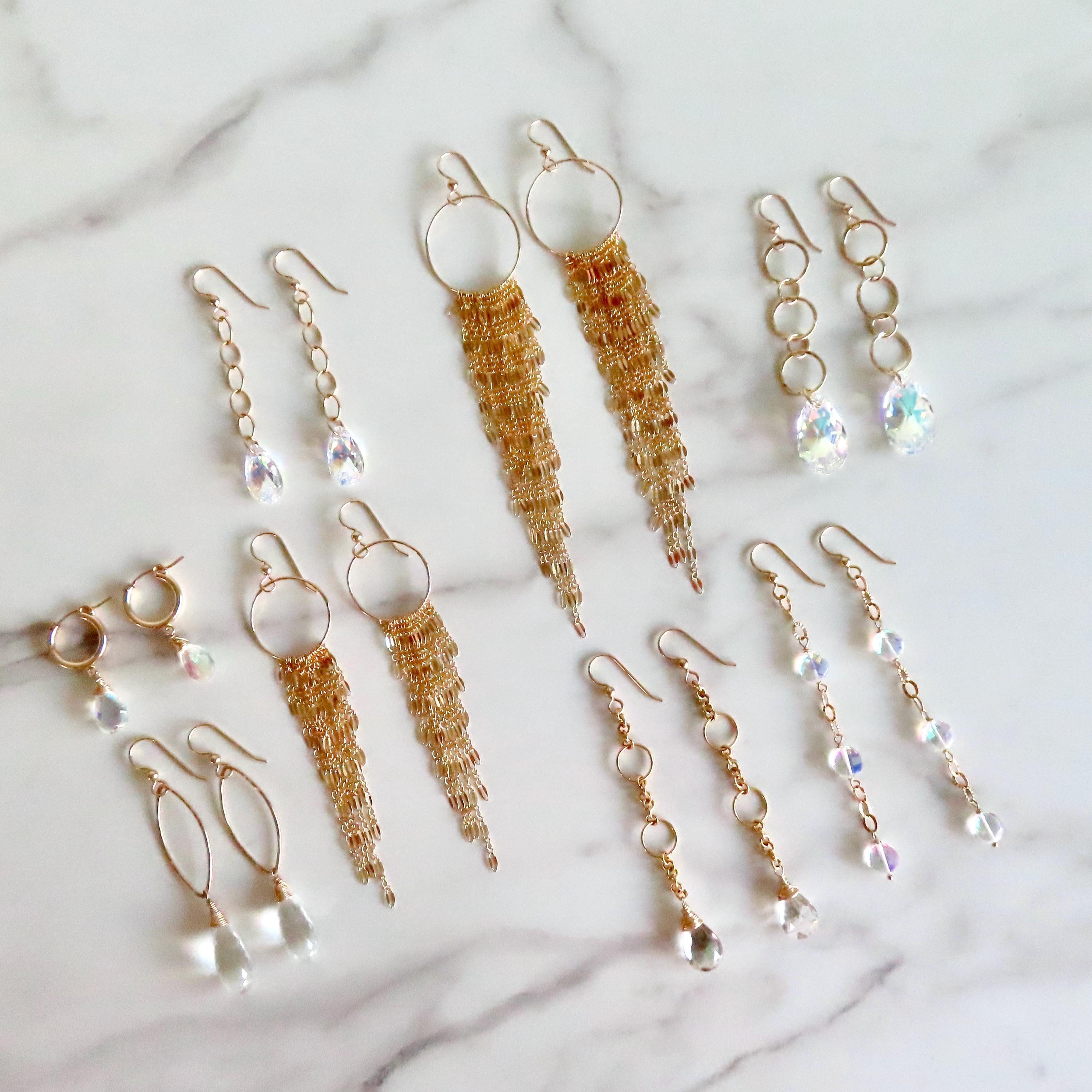 ロングゴールドチェーンダングルイヤリング：ハンドメイドハンマー