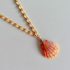 Hawaiian Sunrise Shell Necklace: Handmade Gold Chain Choker