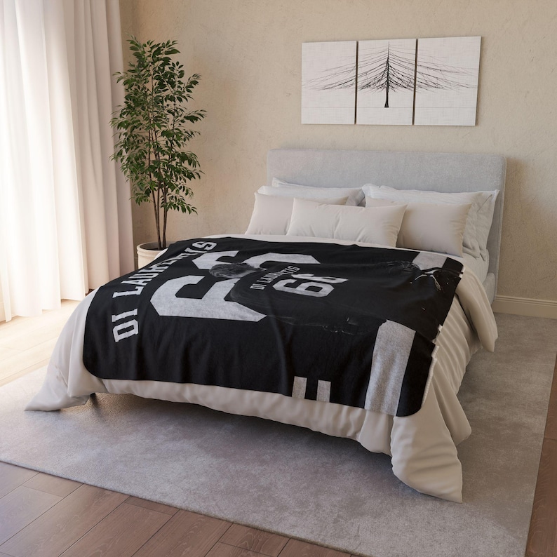 Dean Di Laurentis 66 Decke, Hockey Romance Decke, Briar U inspirierte Decke, Lesedecke für Bett Sofa, gemütliche Bücherdecke Bild 12