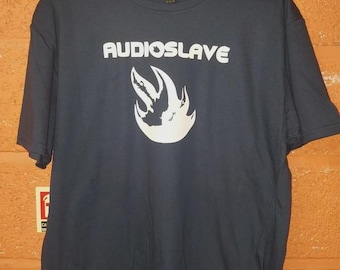 Vintage 00s Audioslave Tshirt Size L/out of Exile Album Tshirt