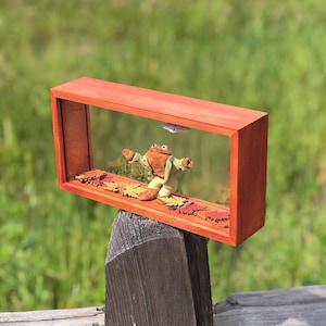 Handmade Clay Frog Sculpture: Kite Diorama, Children&#39;s Book Art