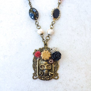 Floral Skull Assemblage Pendant, Mexican Flower Statement Necklace, Day of the Dead, Southwestern Bohemian Calavera Jewellery image 1