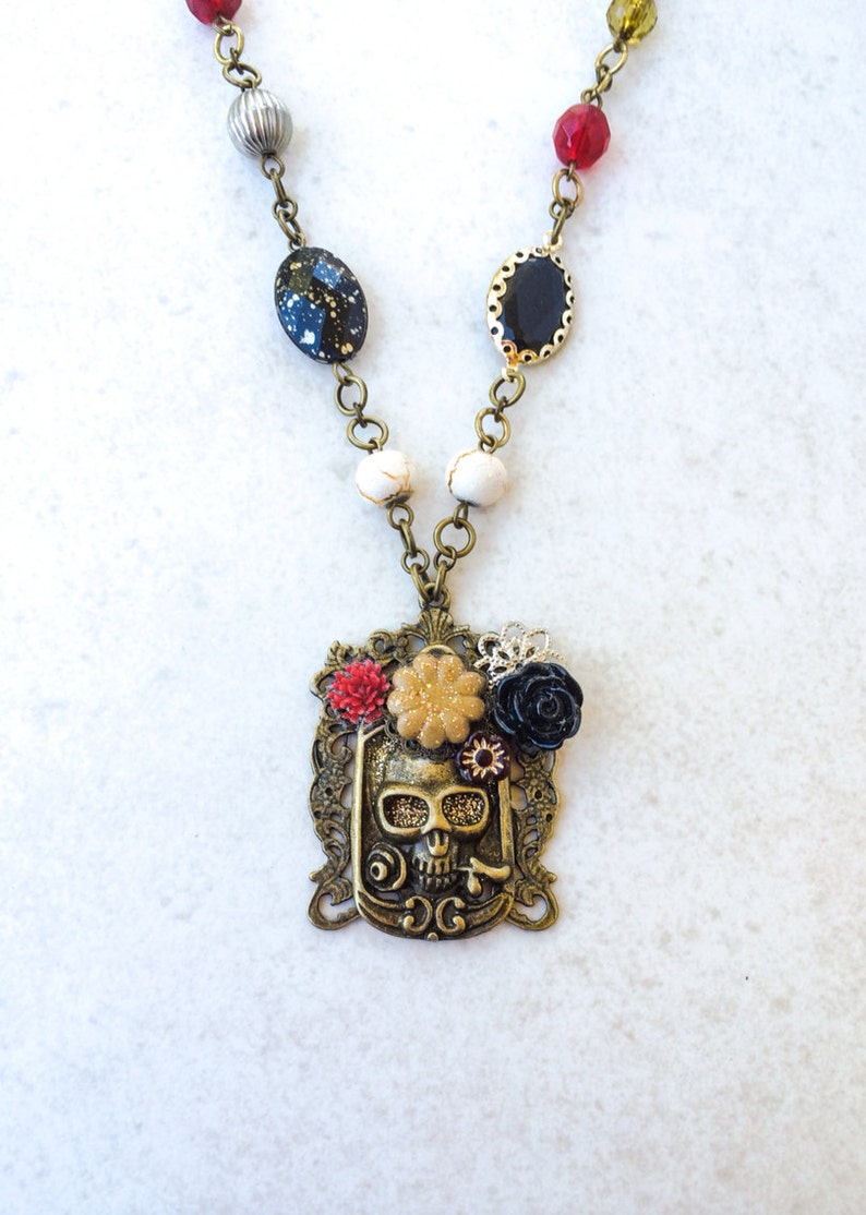 Floral Skull Assemblage Pendant, Mexican Flower Statement Necklace, Day of the Dead, Southwestern Bohemian Calavera Jewellery image 1