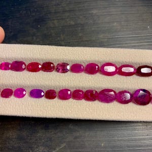 Natuurlijke robijn uit Afghanistan: roze, rode, ovale en ronde vormen (38,7 karaat)