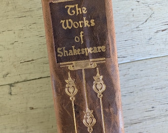 Antique (Undated : 1923-1927) The Works Of William Shakespeare Published by Walter J. Black, Inc. Leather-Bound Edition. 37 Volumes In One.