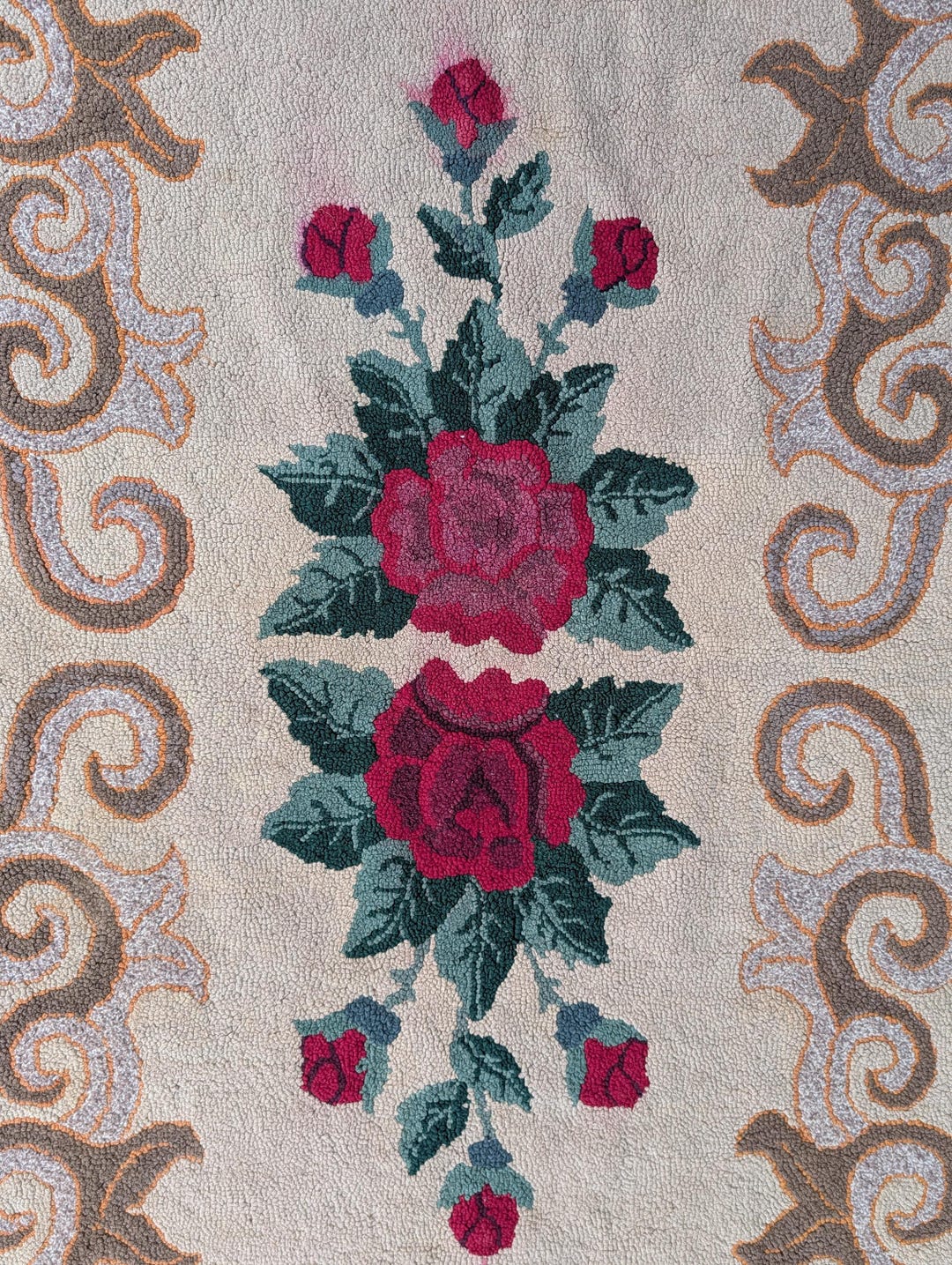 Vintage 1940s Folk Art Wool Hand-hooked Rug: Red Rose Floral Motif - Etsy
